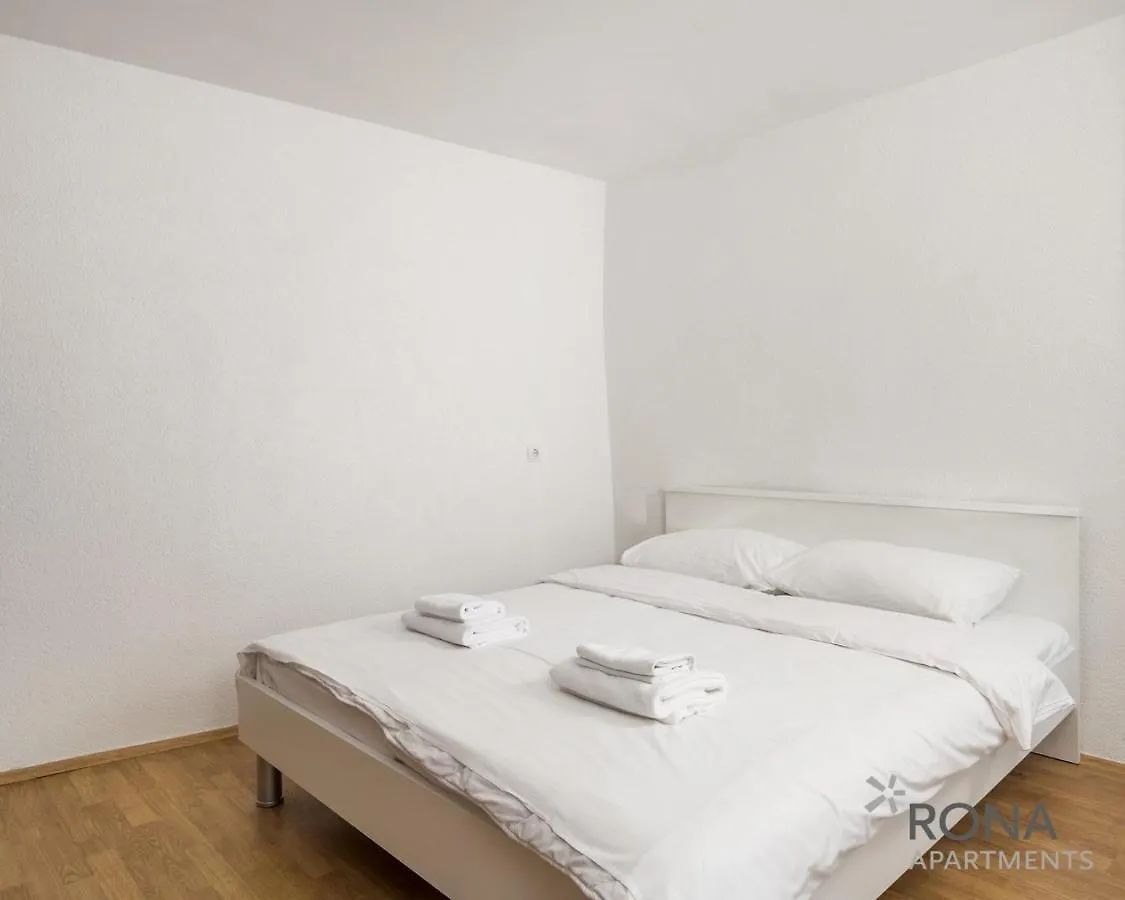 Rona Apartment More 로브란