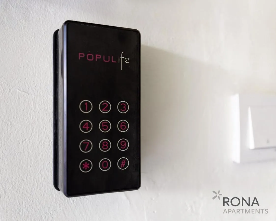 Rona Apartment More 로브란